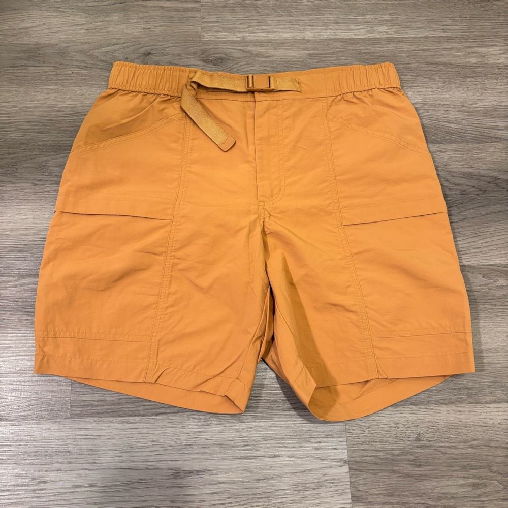 Eddie Bauer men’s shorts size M new
